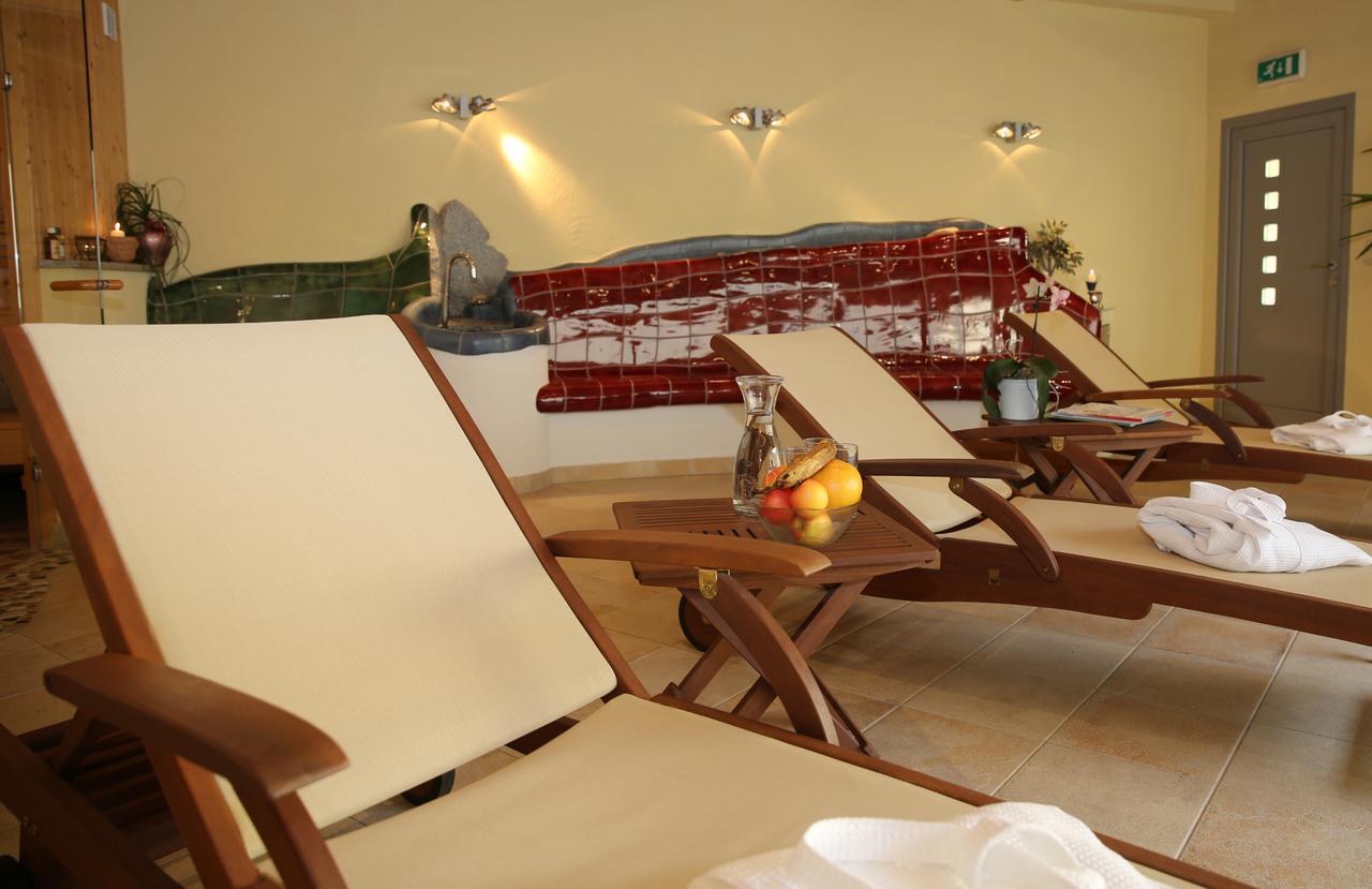 Gasthof - Landhotel Ernst Untermuhl Ngoại thất bức ảnh